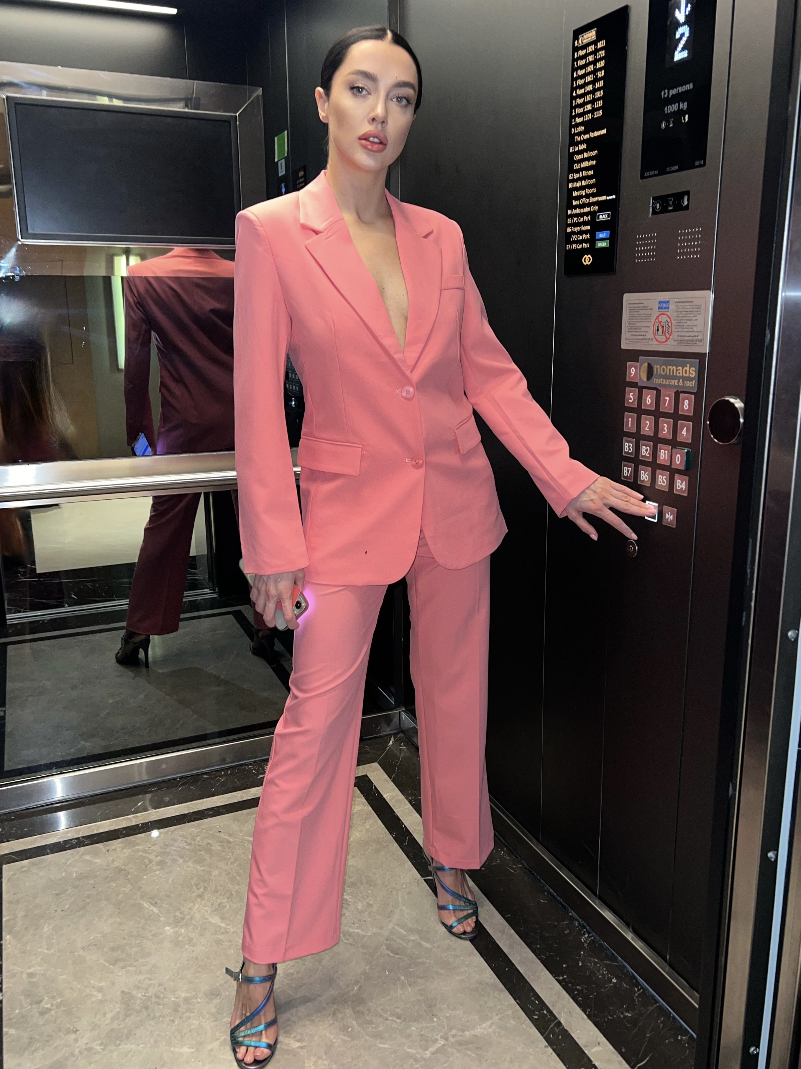 Γυναικείο σετ παντελόνι σακάκι με φόδρα ροζ